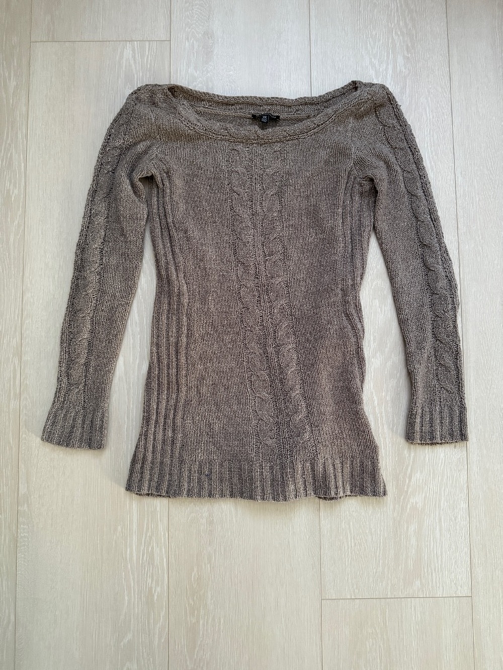 Le Chateau Off-the-Shoulder Cable Knit Sweater - Gray Beige